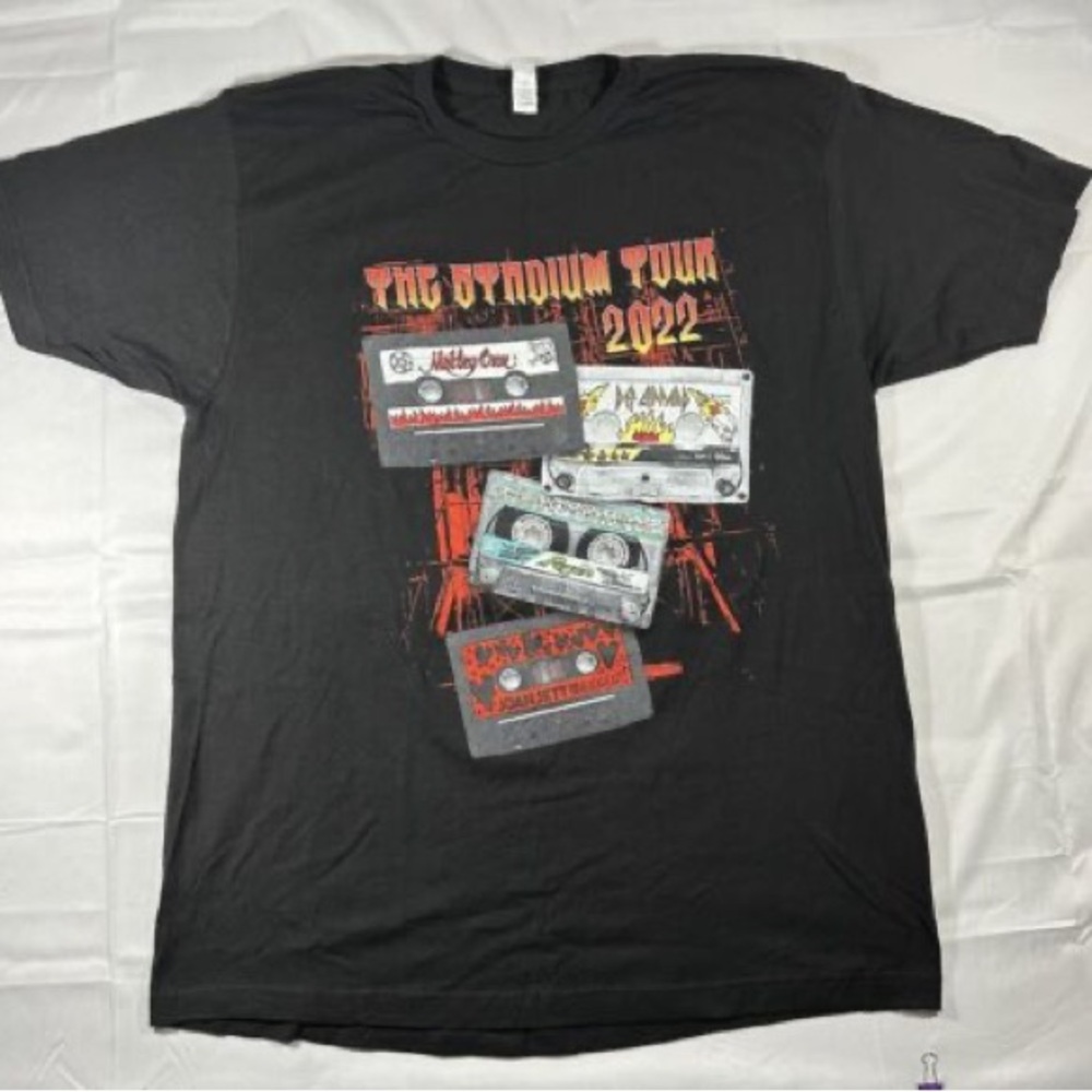 Motley Crüe 2022 Stadium Tour Shirt